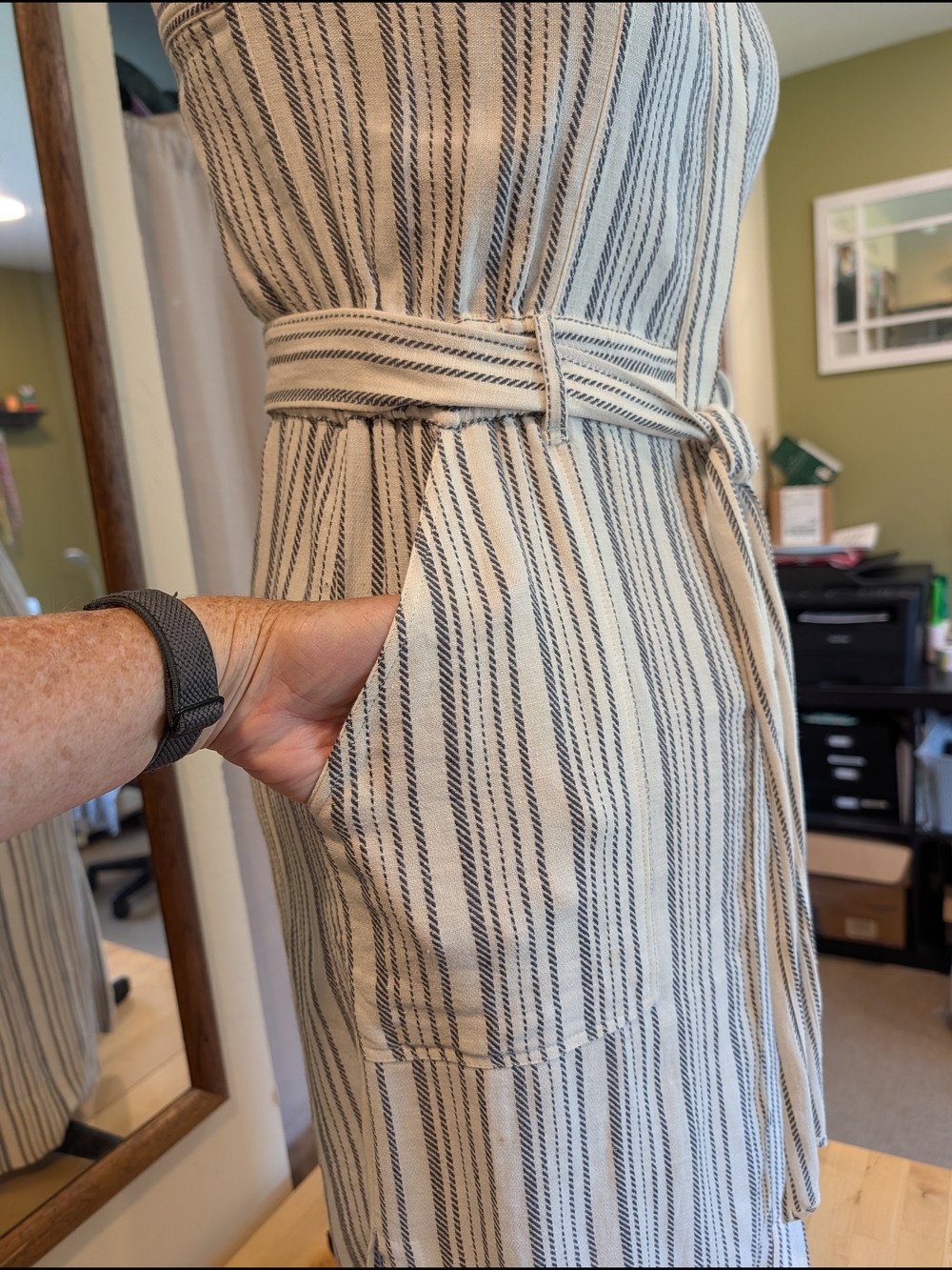 Splendid brand- Cream and Black Striped Midi Sundress-linen/cotton blend - Picture 5 of 11